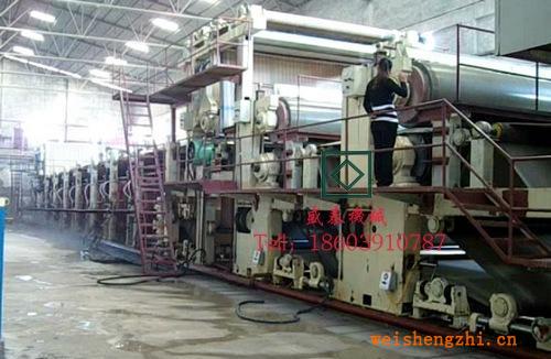 1575型瓦楞紙?jiān)旒垯C(jī)、包裝紙?jiān)旒垯C(jī)械、牛皮紙?jiān)旒堅(jiān)O(shè)備